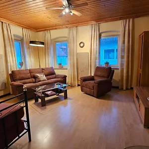 Zur Post - 102 Apartment Weidenberg